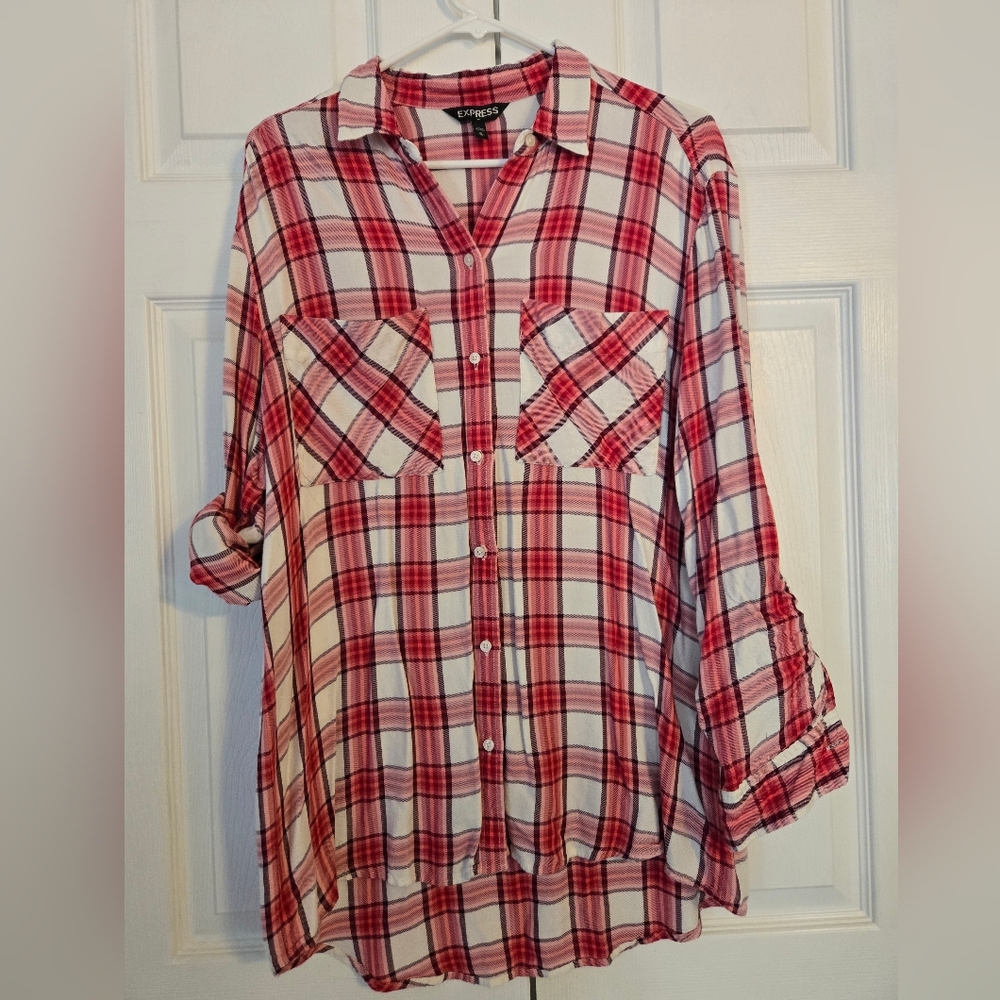 Express Pink Red White Plaid Button‑Up Shirt Spft Tunic Style Women’s Size M